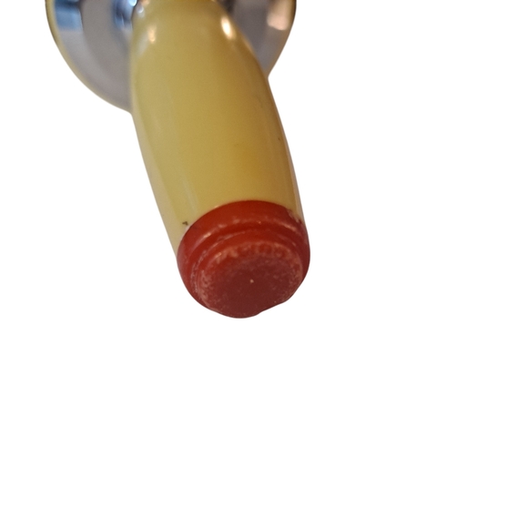 Vintage Melamine Yellow Rolling Pin With Red Handles Potato Masher - Picture 8 of 12